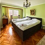 Bosnian House 別荘