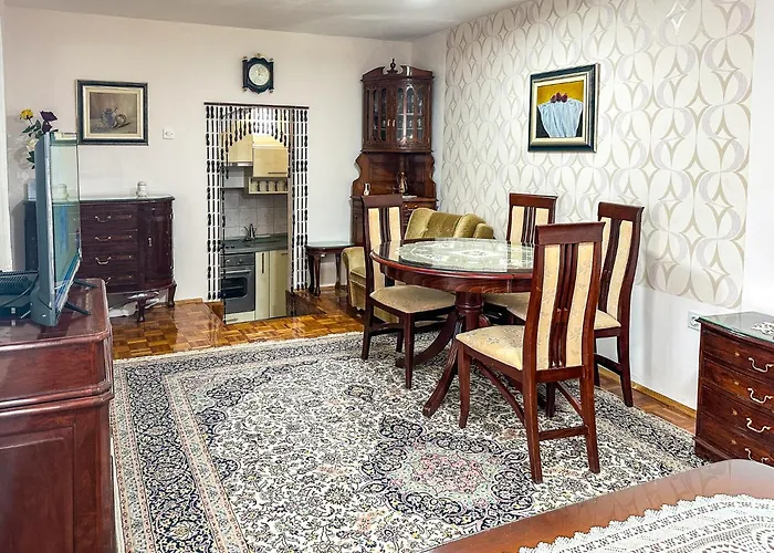 Bosnian House 度假居 *